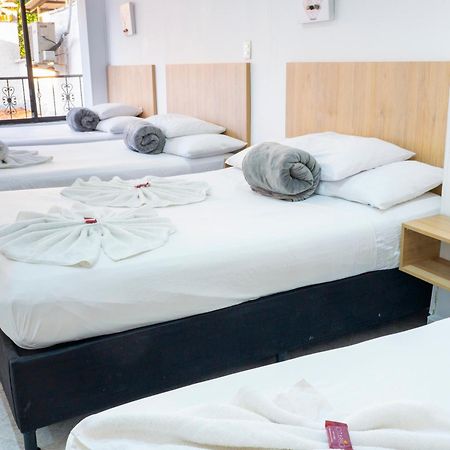 Hotel Colores Boutique Medellin Bagian luar foto