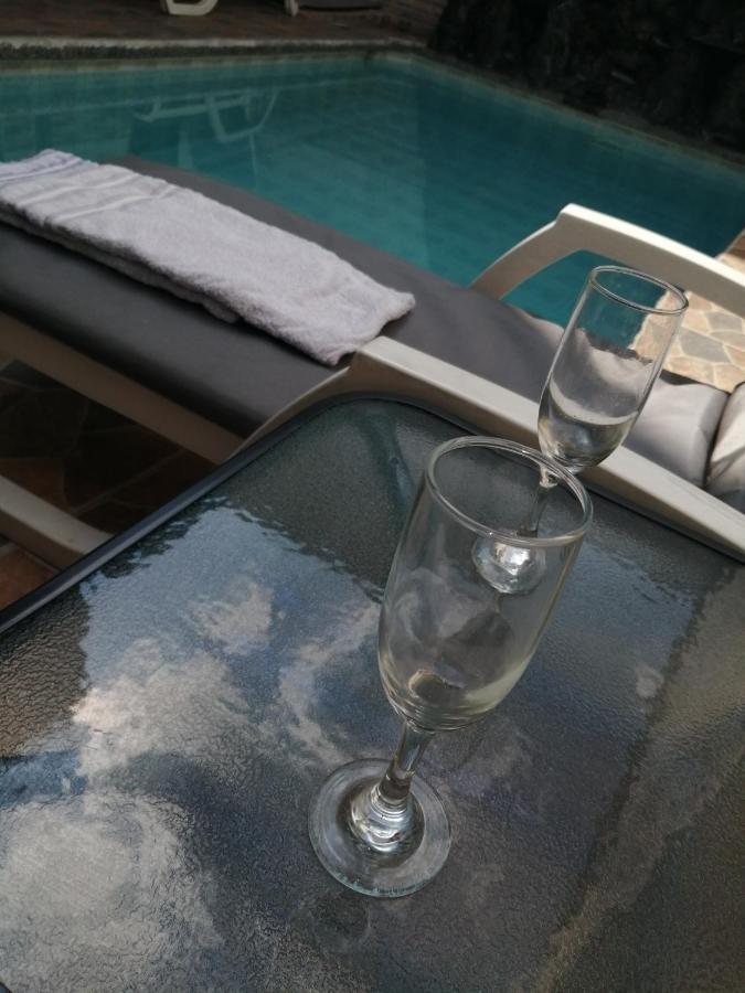 Hotel Colores Boutique Medellin Bagian luar foto