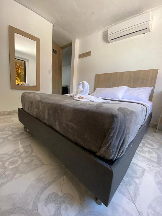 Hotel Colores Boutique Medellin Bagian luar foto