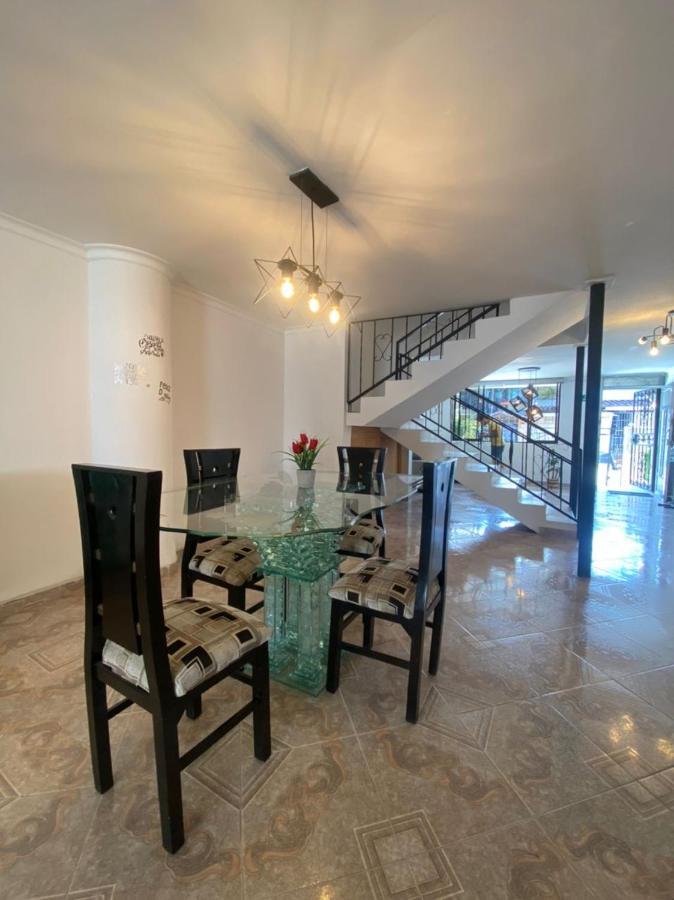 Hotel Colores Boutique Medellin Bagian luar foto