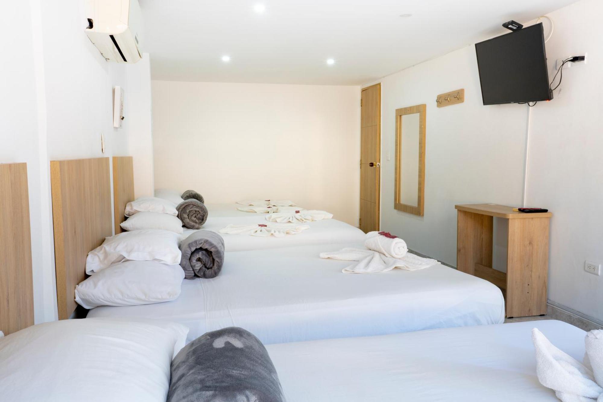 Hotel Colores Boutique Medellin Bagian luar foto