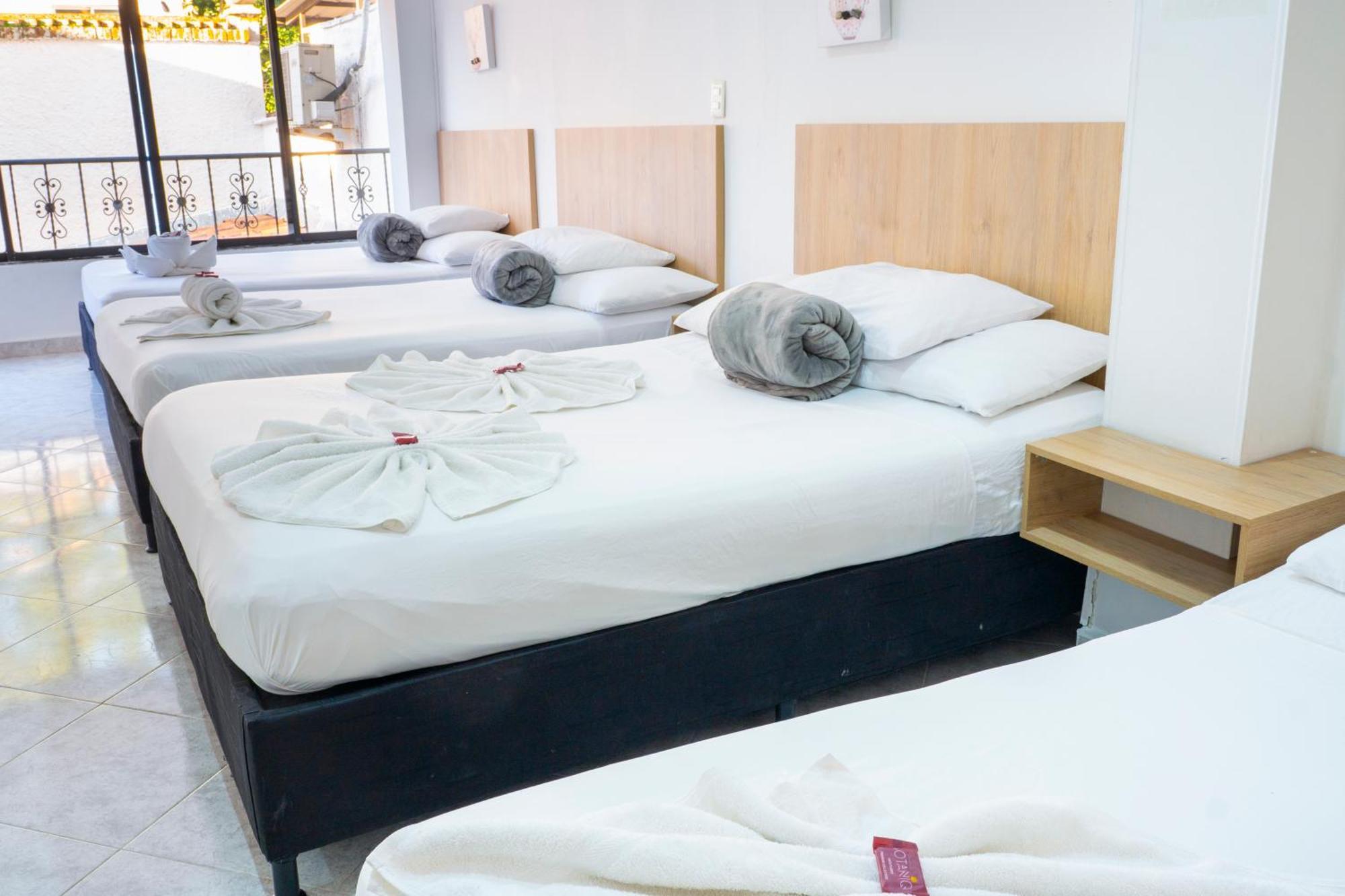 Hotel Colores Boutique Medellin Bagian luar foto
