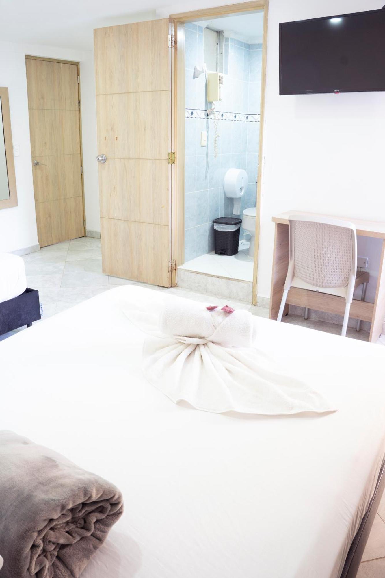 Hotel Colores Boutique Medellin Bagian luar foto
